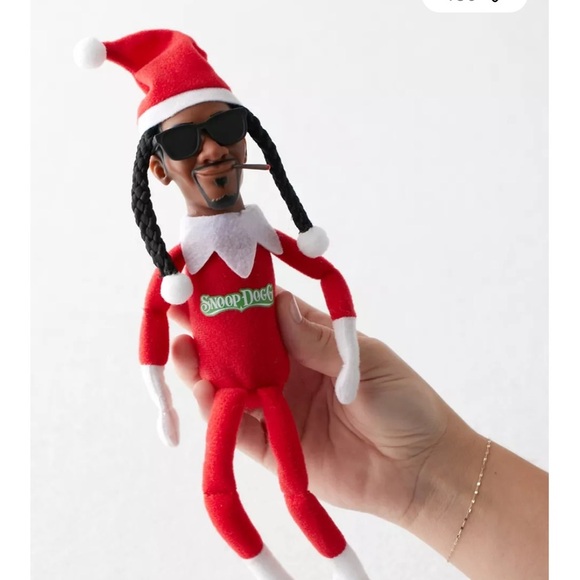 NWT Urban Outfitters Death Row Records Snoop On The Stoop Plushie Figure - Picture 2 of 11